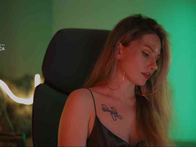 D_i_aM webcam