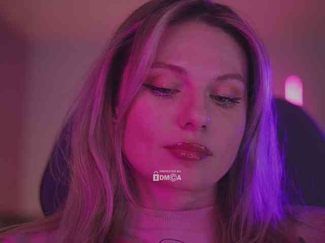D_i_aM webcam