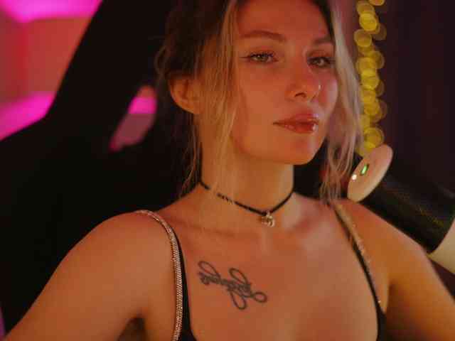 DianaMurr Live Webcam on BongaCams