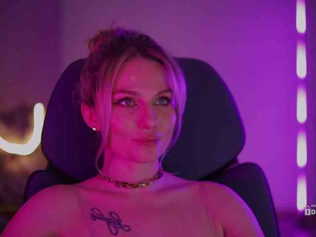 D_i_aM webcam