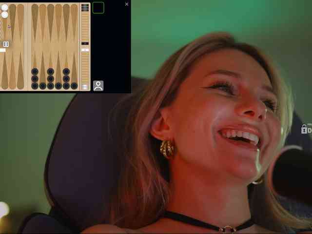 D_i_aM webcam