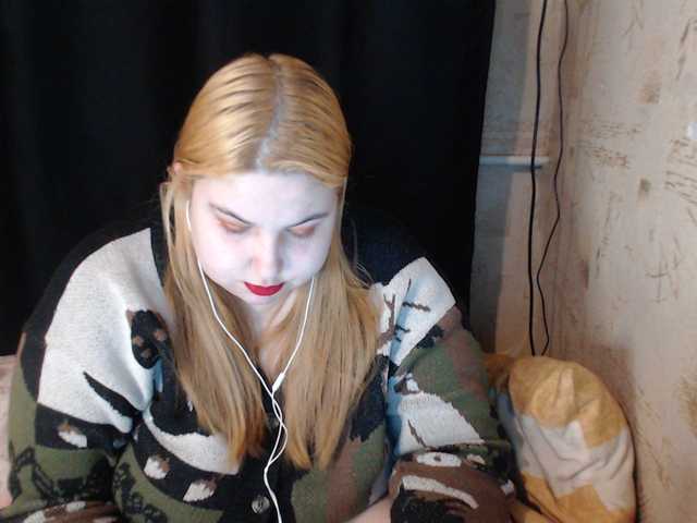 Boolochkaa's BongaCams show and profile