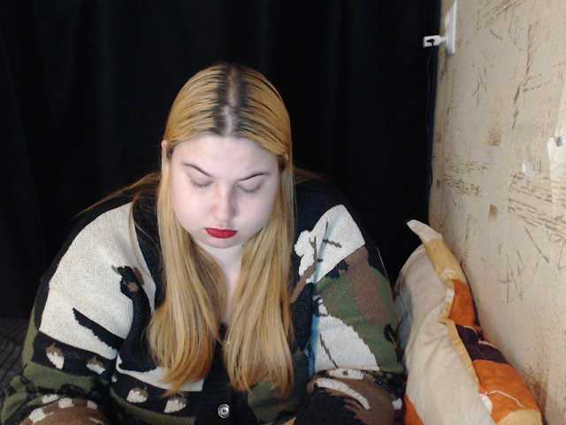 Boolochkaa's BongaCams show and profile