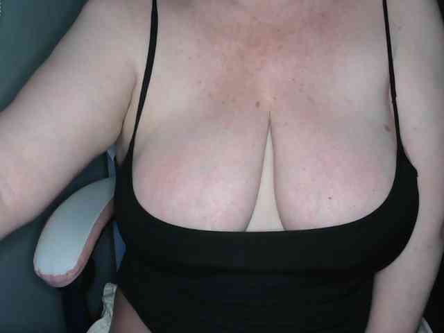 meloncitos25 webcam