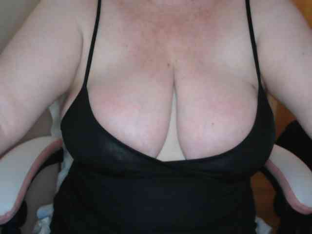 meloncitos25 webcam