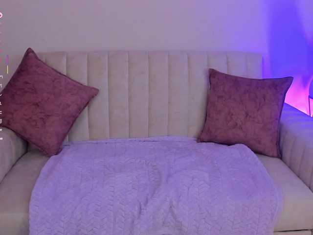 megan-cooper28's BongaCams show and profile