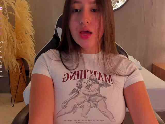 megan-cooper28 webcam