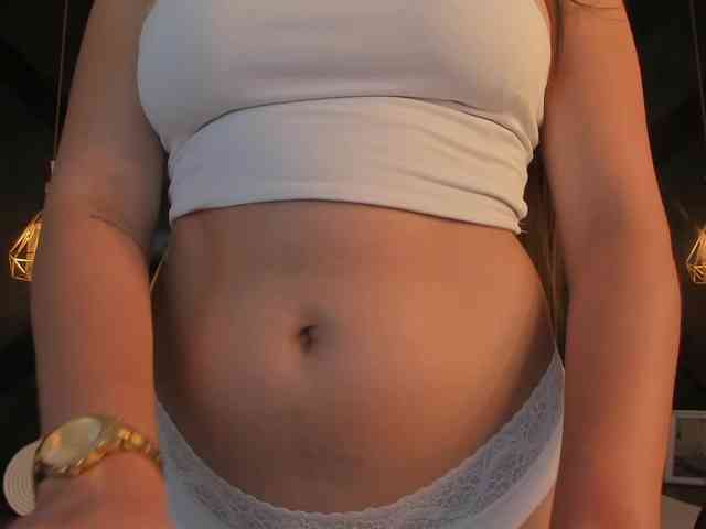 megan-cooper28 webcam