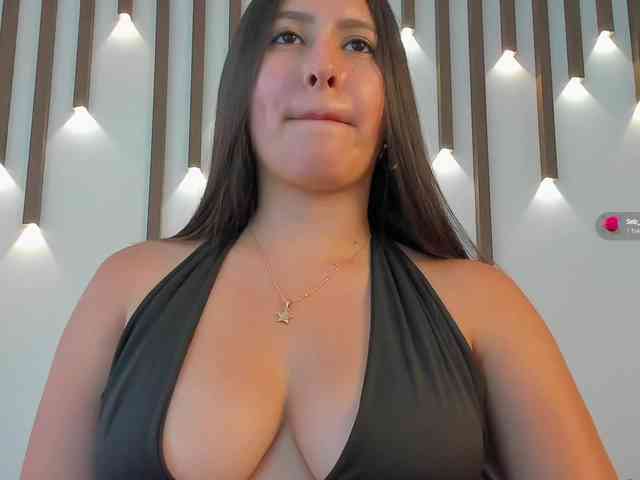 megan-cooper28 webcam