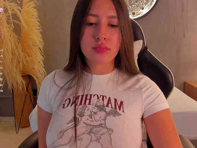 megan-cooper28 webcam