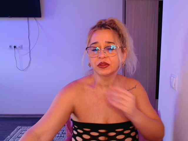 Freyaamore webcam