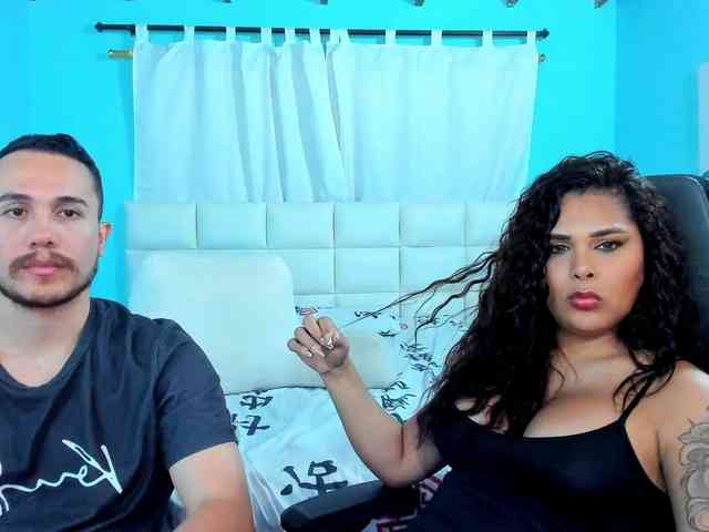 sweet-couple-latin webcam