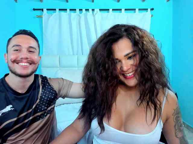 sweet-couple-latin webcam