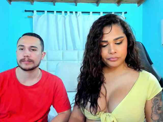 sweet-couple-latin webcam