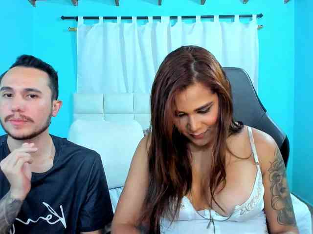 sweet-couple-latin webcam