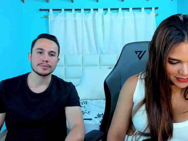 sweet-couple-latin webcam