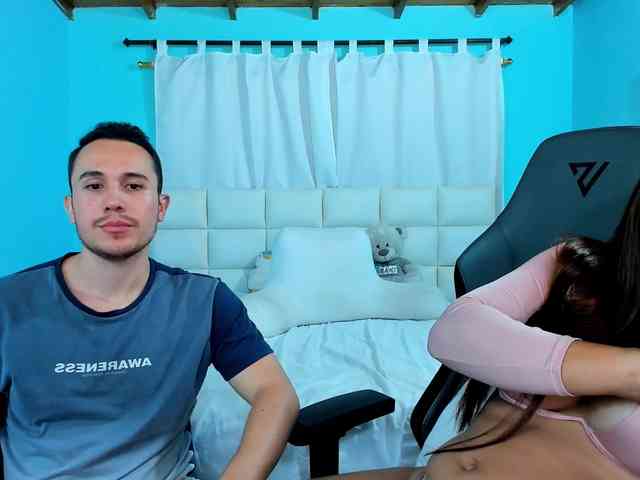 sweet-couple-latin webcam