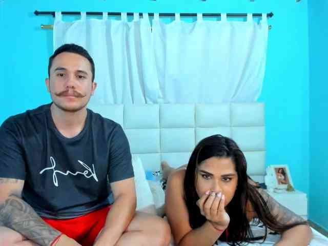 sweet-couple-latin webcam