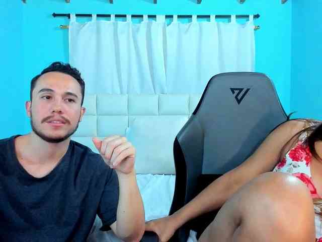 sweet-couple-latin webcam