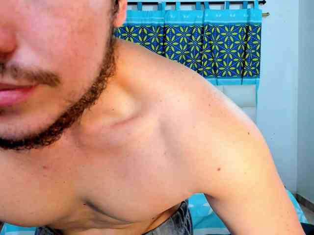 sweet-couple-latin webcam