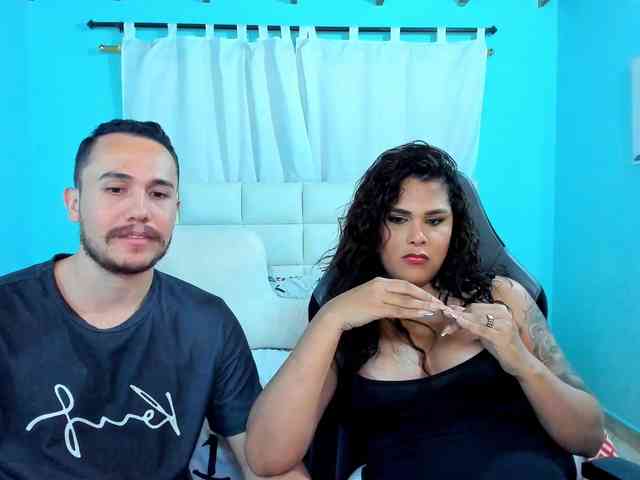 sweet-couple-latin webcam