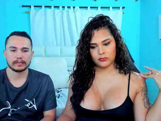 sweet-couple-latin webcam