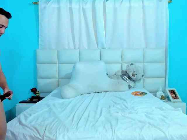 sweet-couple-latin webcam