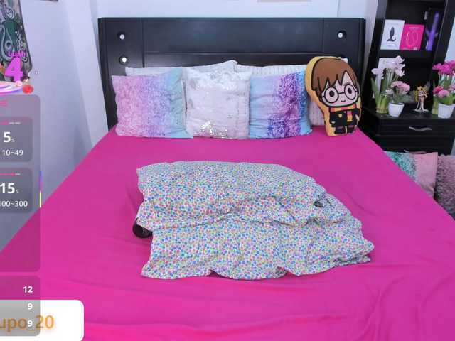 LILYLUNAPOTTER's BongaCams show and profile