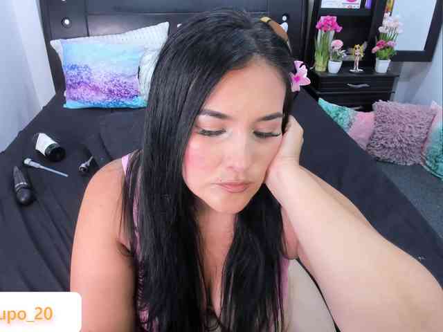 LILYLUNAPOTTER webcam