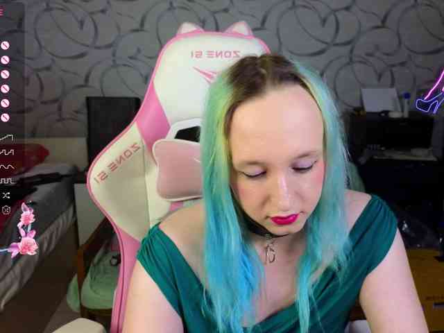 thetrixy Live Webcam on BongaCams