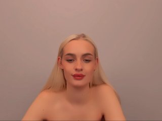 OliviaKisss3 Porn Show