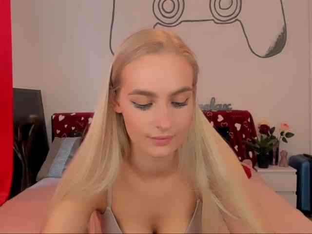 OliviaKisss3 webcam