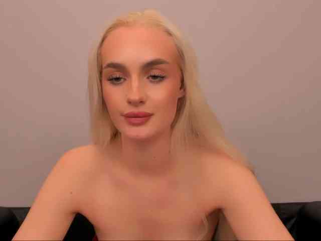 OliviaKisss3 OliviaKisss3