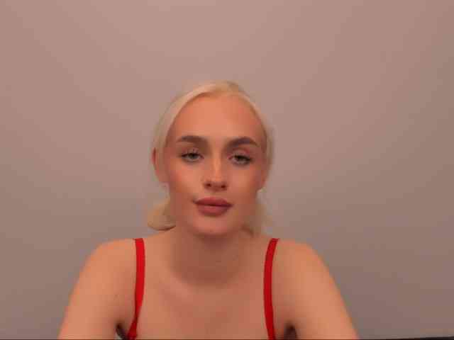 OliviaKisss3 OliviaKisss3