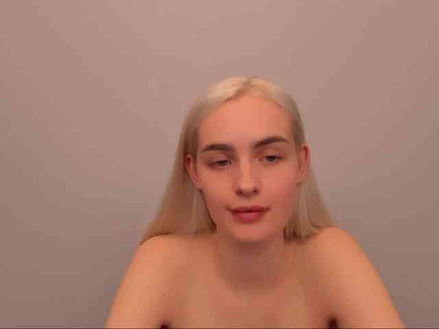 OliviaKisss3 OliviaKisss3