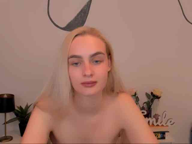 OliviaKisss3