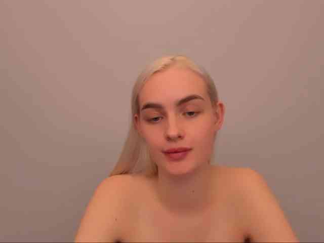 OliviaKisss3 OliviaKisss3