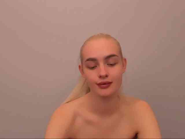 OliviaKisss3 OliviaKisss3