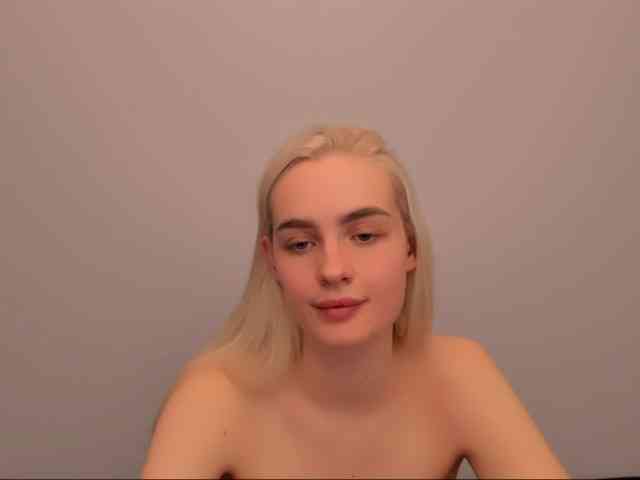 OliviaKisss3 OliviaKisss3