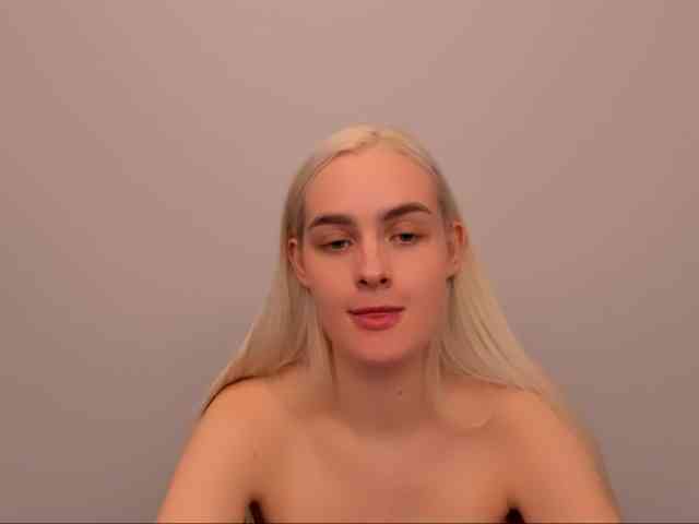 OliviaKisss3 OliviaKisss3