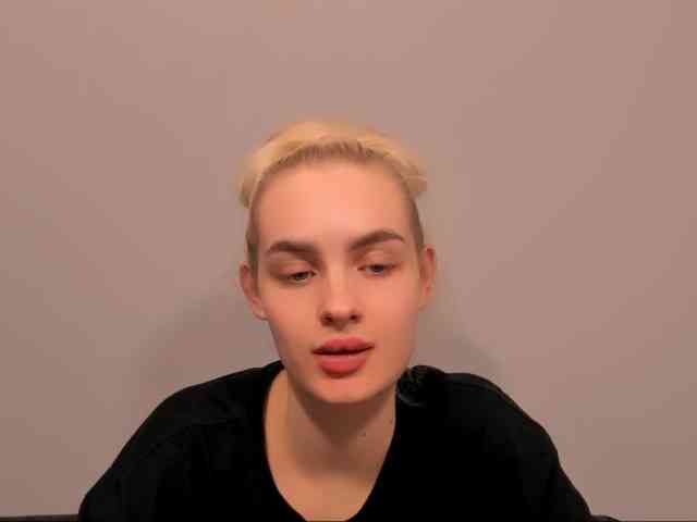 OliviaKisss3 OliviaKisss3