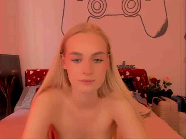 OliviaKisss3 webcam