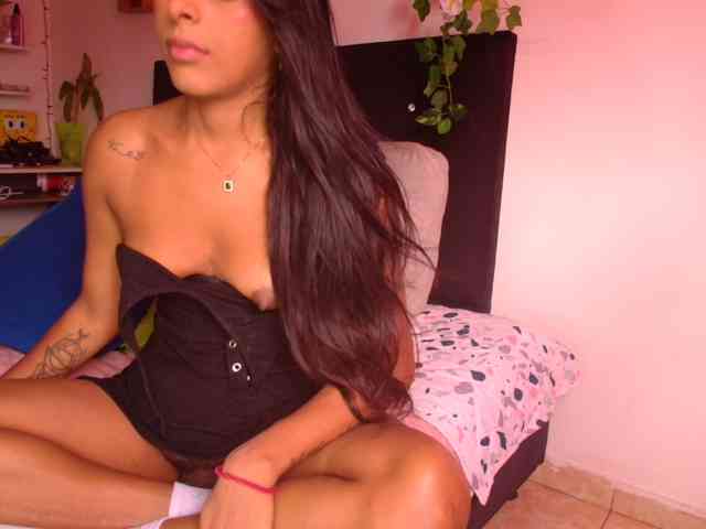 SloanJessy Live Webcam on BongaCams