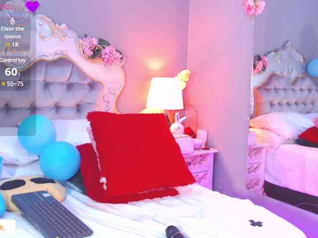 GiselleNoah webcam
