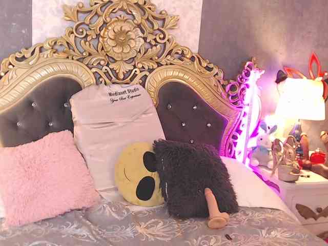 GiselleNoah GiselleNoah