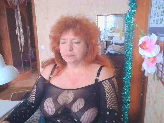 LadaMay webcam