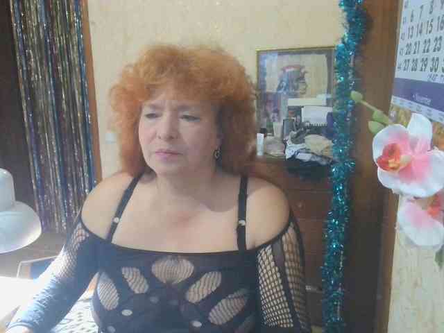 LadaMay webcam
