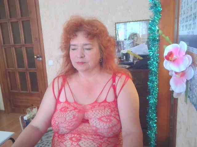 LadaMay webcam