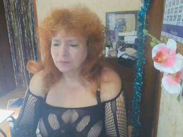 LadaMay webcam