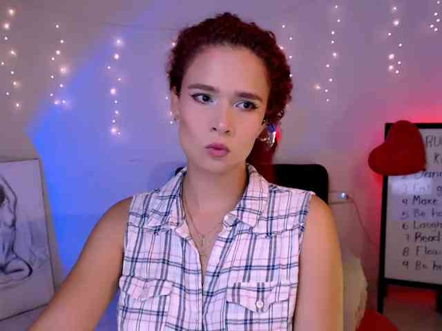 Bikergiirl webcam